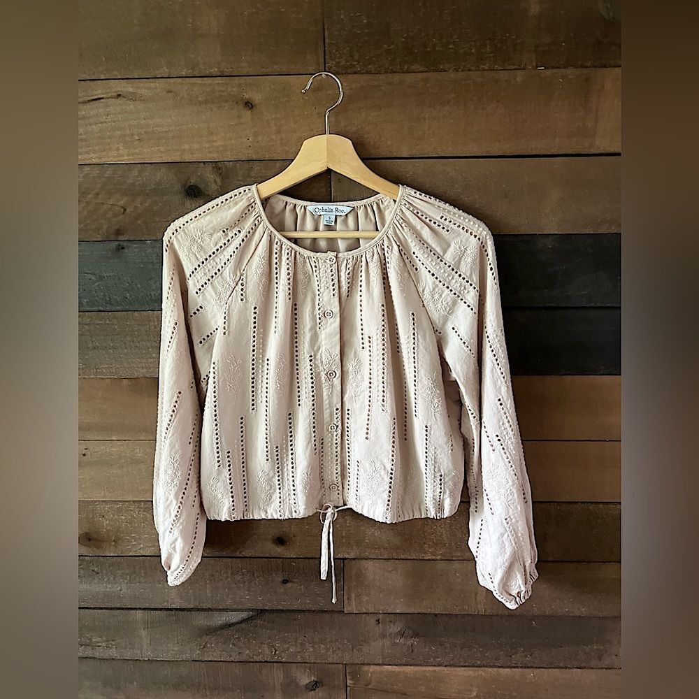 Ophelia Roe Beige Embroidered Eyelet Long Sleeve Button Front Blouse Top S